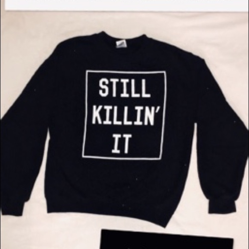 Black sweat shirt